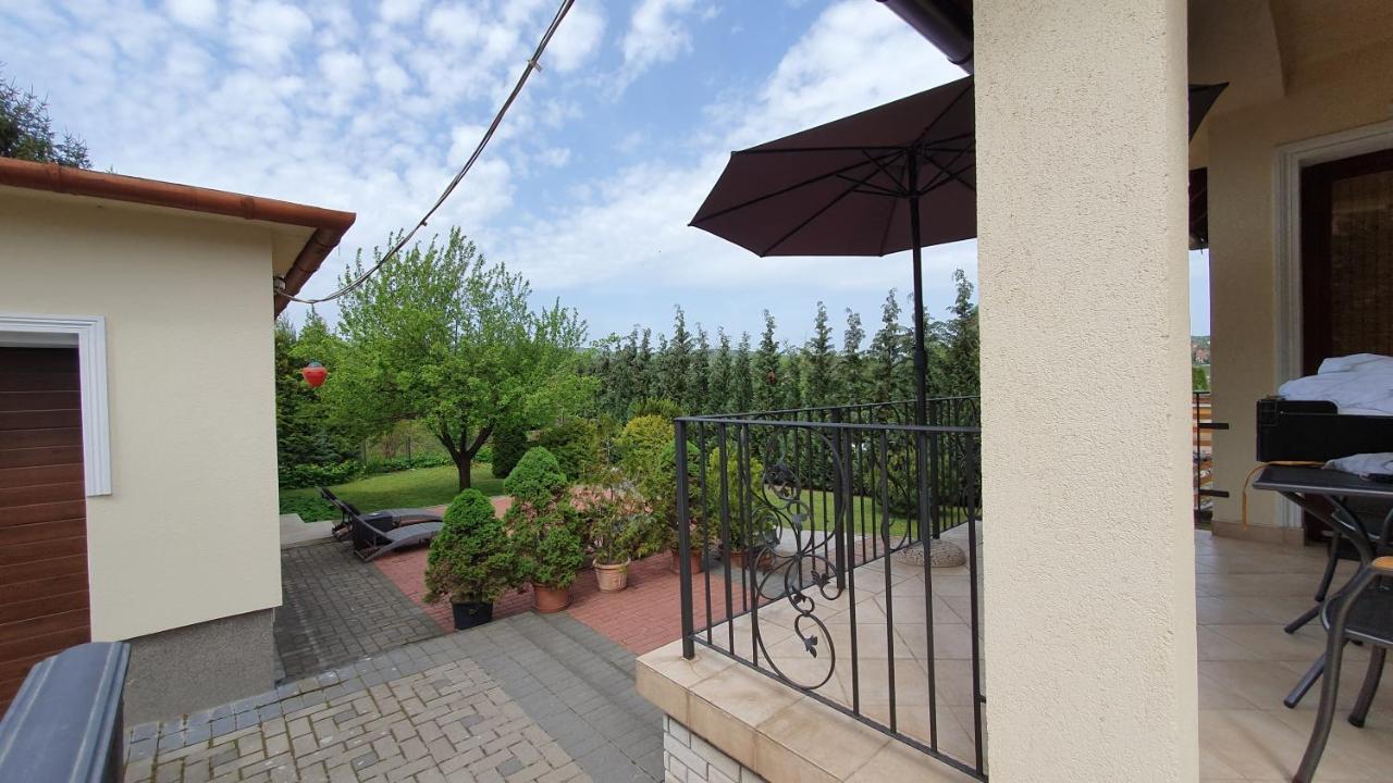 Villa Maria Apartman Miskolc Exterior foto